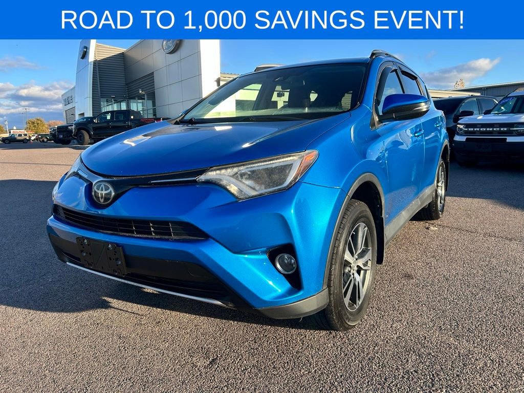Used 2017 Toyota RAV4 XLE image 10