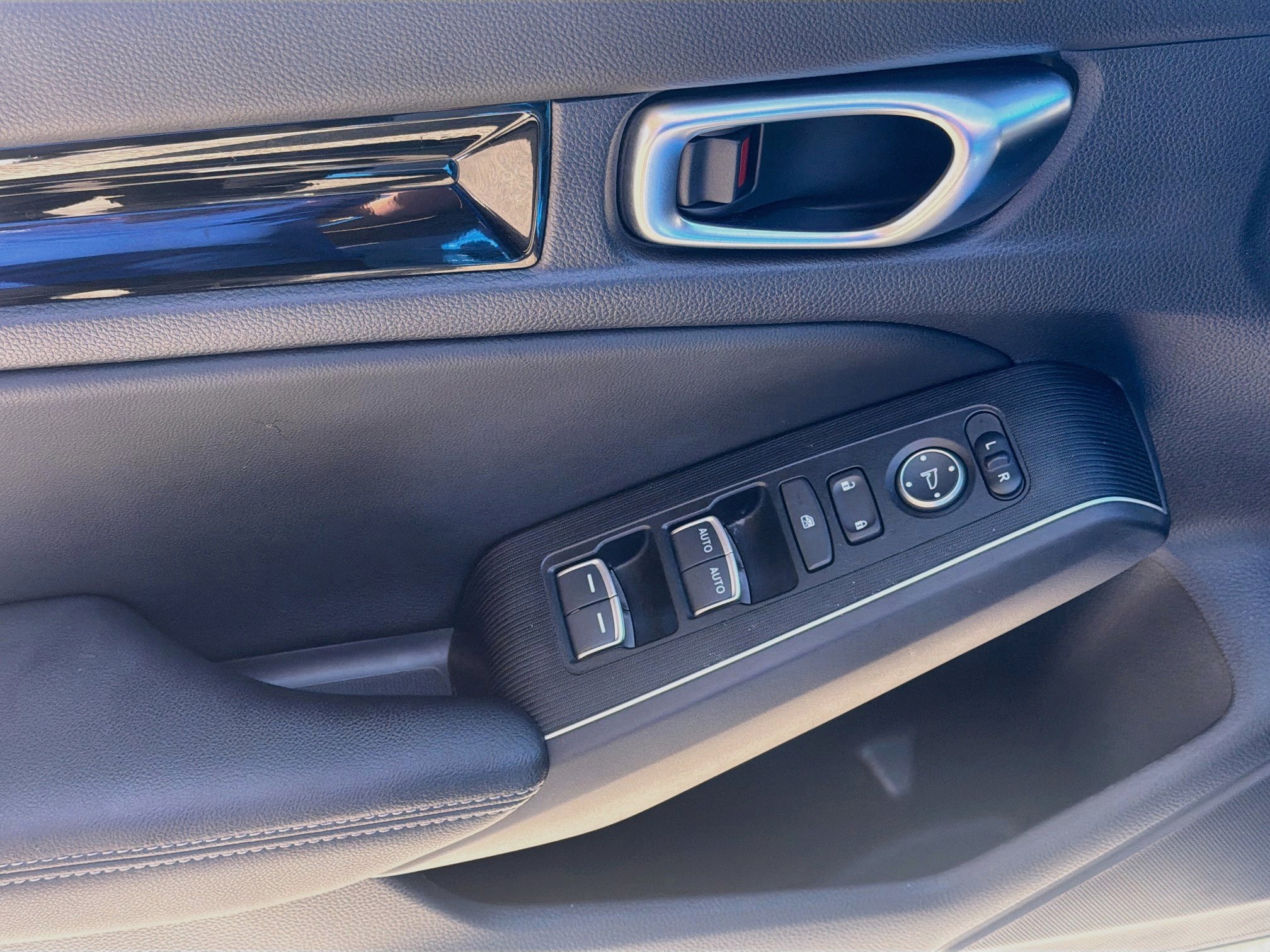 Certified 2022 Honda Civic Sport Touring image 17