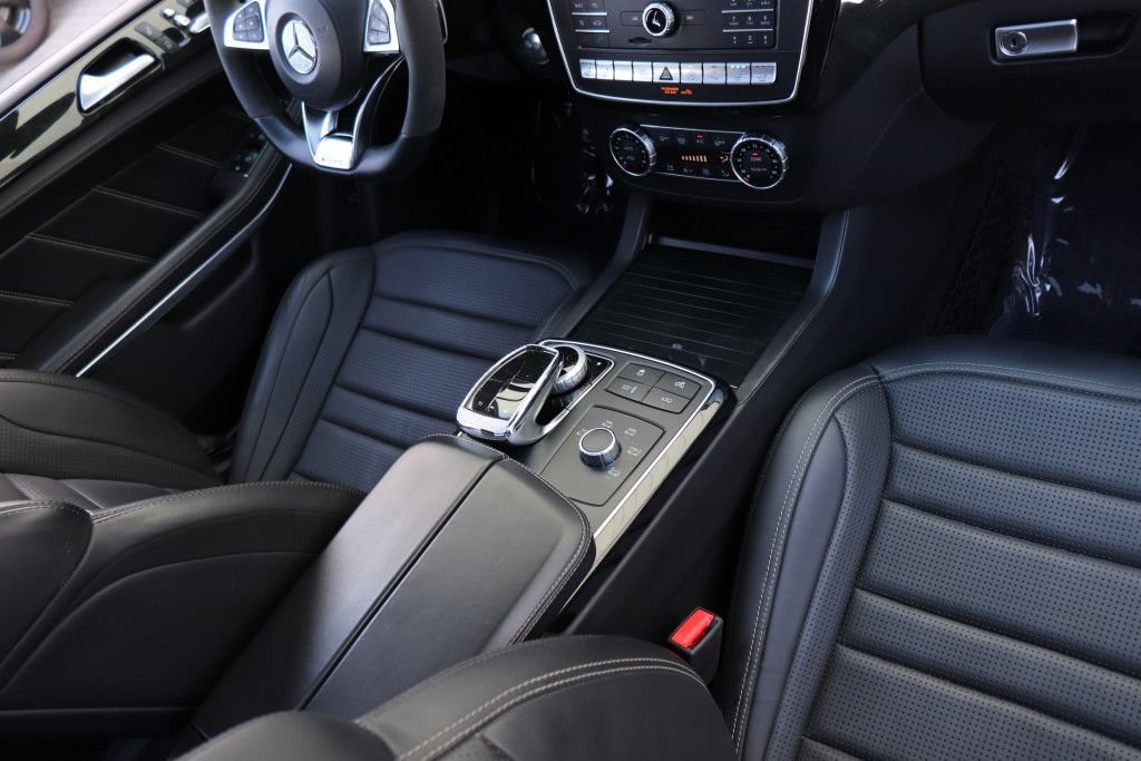 Used 2018 Mercedes-Benz GLS 63 AMG 4MATIC w/ Accessory Chrome Package image 58