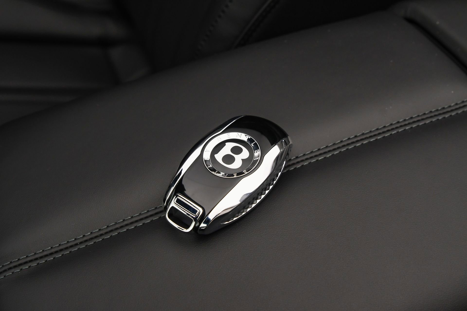 New 2026 Bentley Continental GTC AWD/4WD image 21