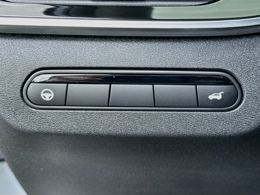 New 2027 INFINITI QX60 Luxe w/ Cargo Package FWD image 10