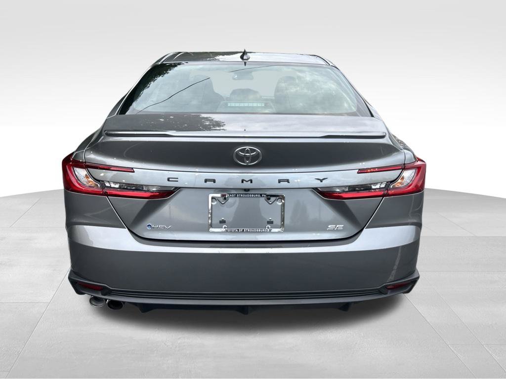 Certified 2025 Toyota Camry SE FWD image 4