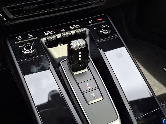 Certified 2024 Porsche 911 Carrera T image 19