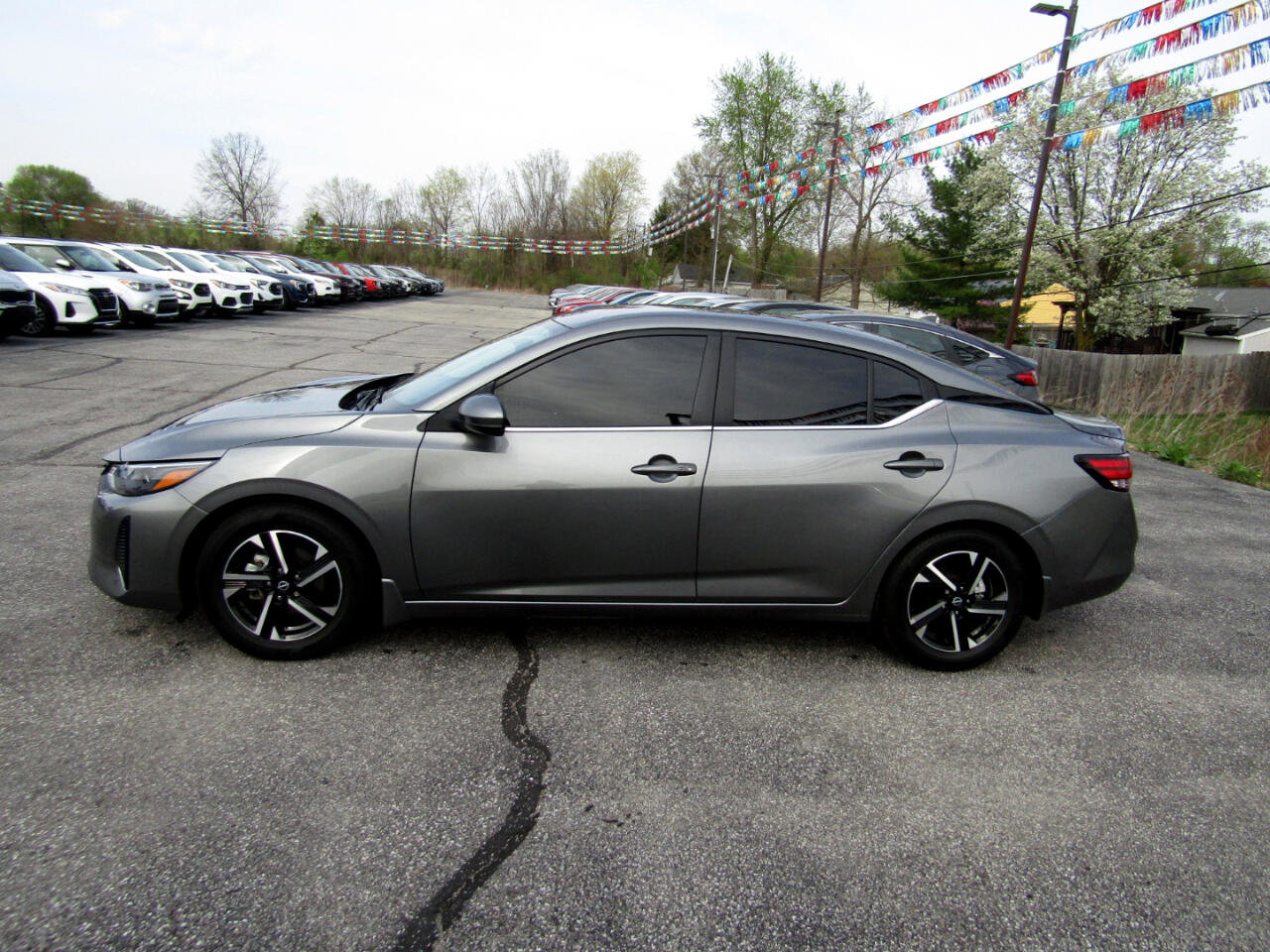 Used 2024 Nissan Sentra SV image 4