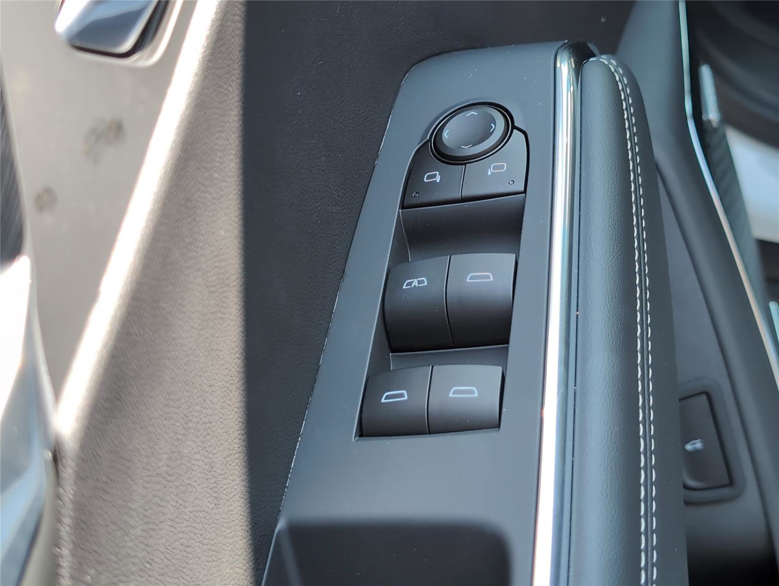 New 2026 GMC Acadia Elevation w/ Elevation Premium Package image 12