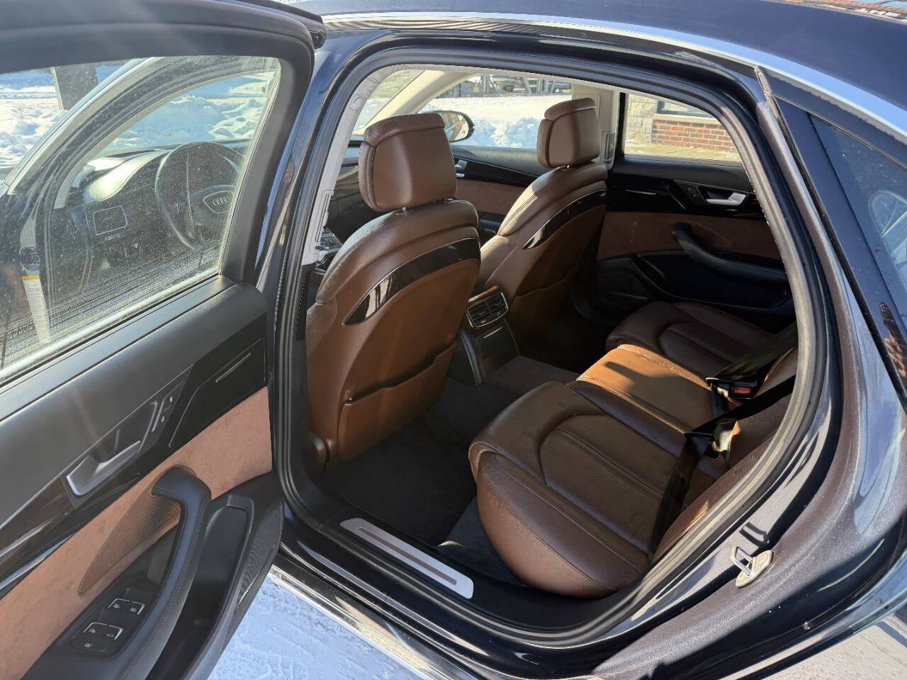 Used 2015 Audi A8 L 4.0T w/ Premium Package image 23