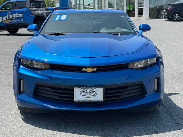 Used 2018 Chevrolet Camaro LT RWD image 8