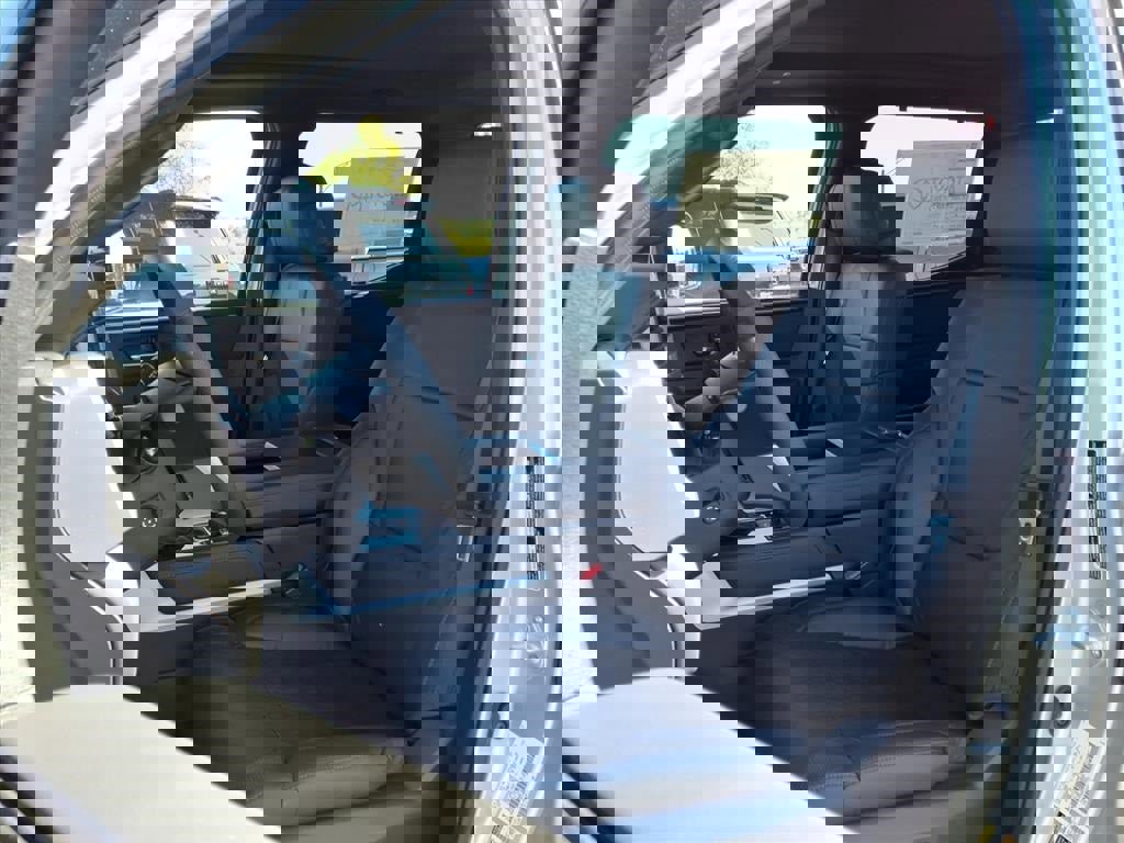 New 2026 Toyota Tundra Platinum image 3