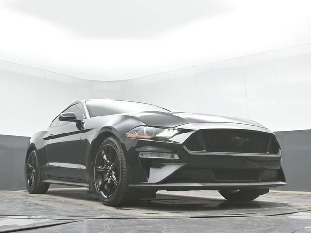 Used 2018 Ford Mustang GT Premium w/ Black Accent Package RWD image 37