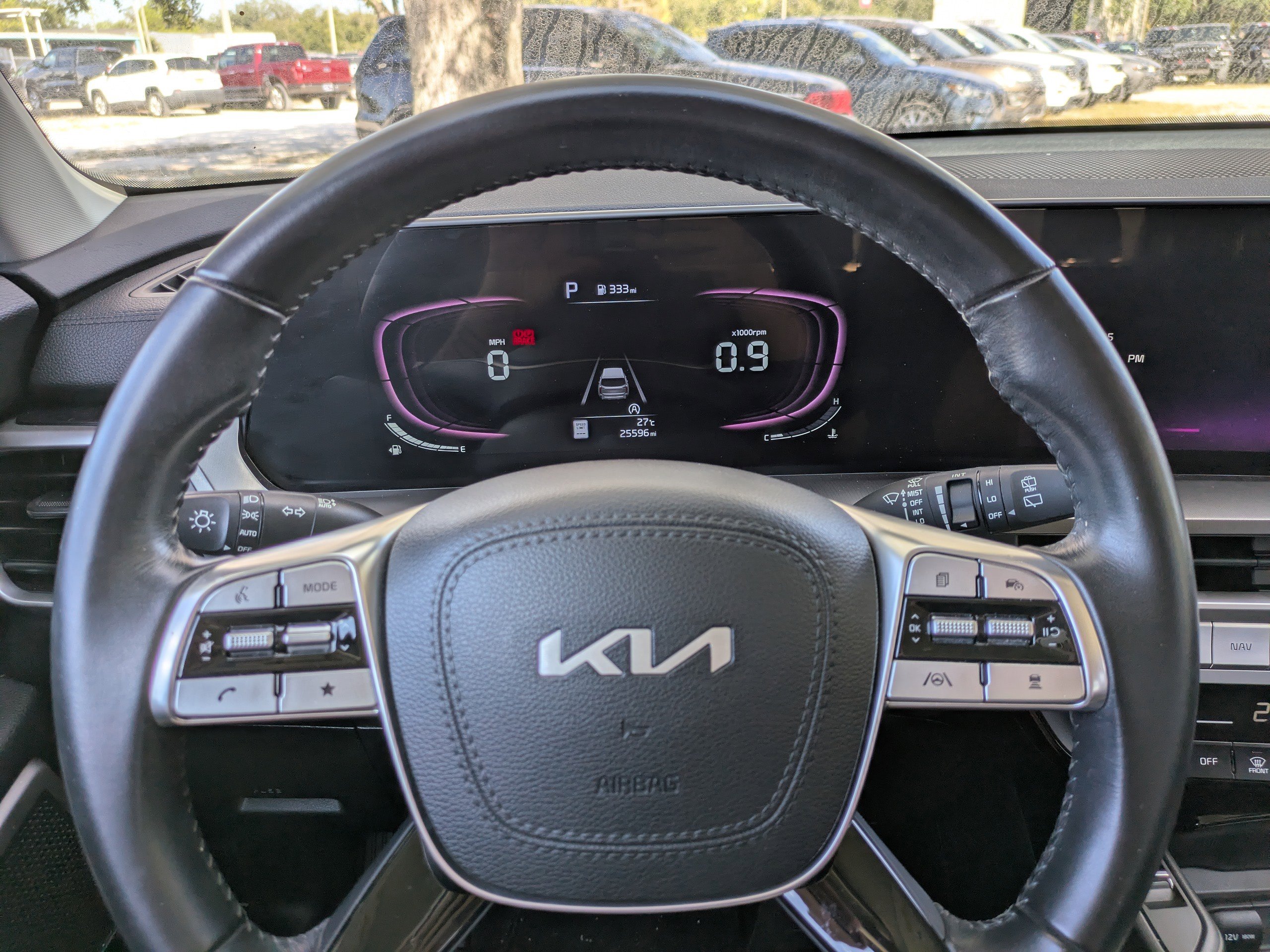 Used 2023 Kia Telluride S image 24