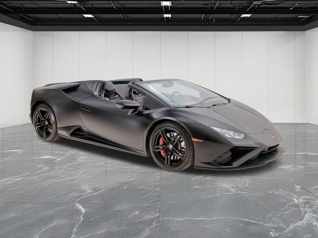 Used 2020 Lamborghini Huracan EVO image 4