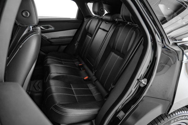 Used 2020 Land Rover Range Rover Velar R-Dynamic S image 36