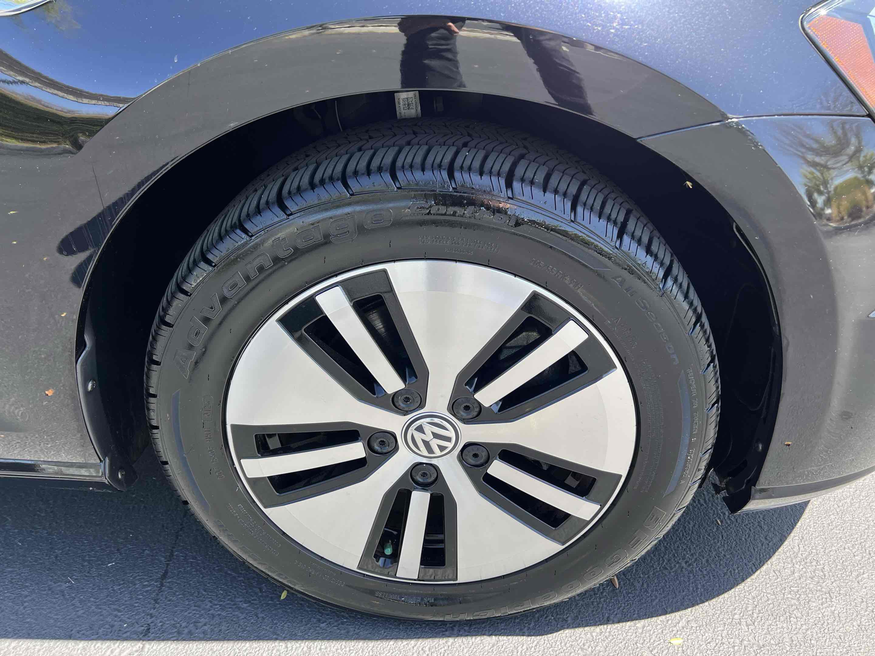 Used 2019 Volkswagen e-Golf SE w/ Driver Assistance Package FWD image 68