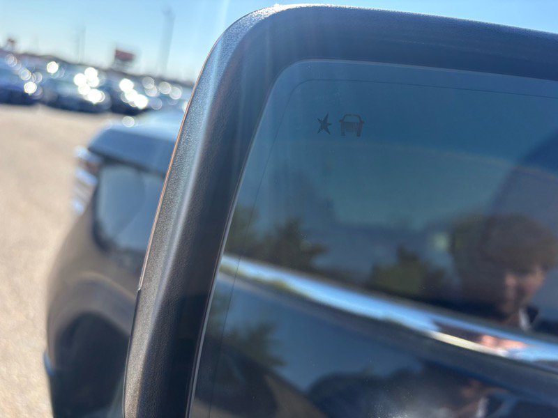 Used 2024 GMC Sierra 1500 Denali Ultimate image 13