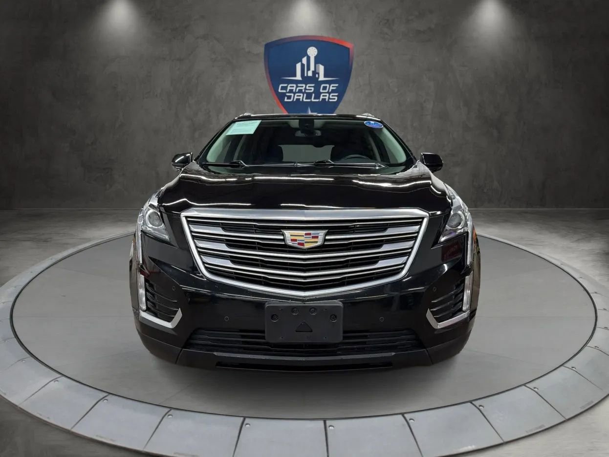 Used 2017 Cadillac XT5 Luxury w/ Driver Awareness Package image 8