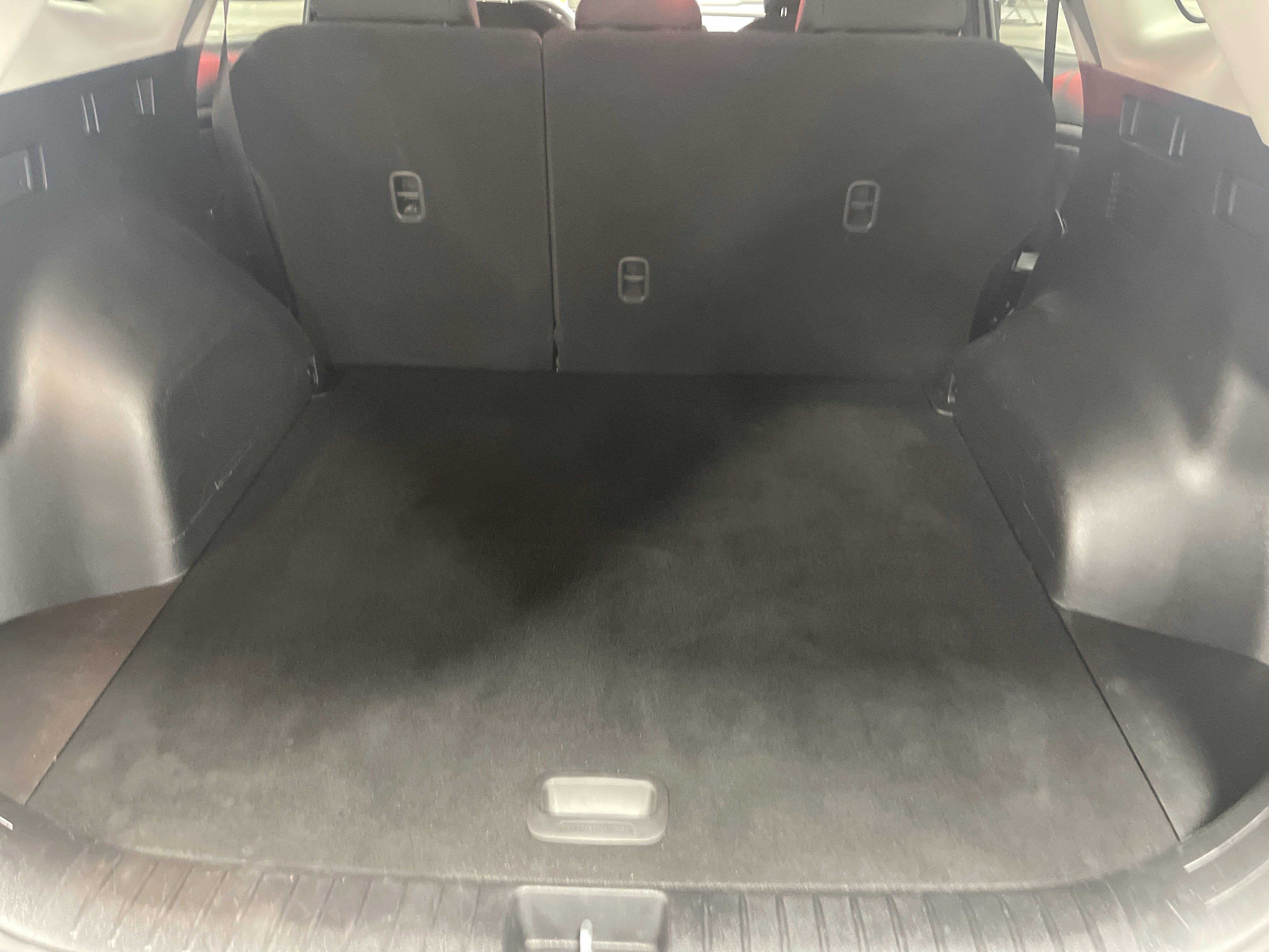 Used 2023 Kia Sportage LX image 11