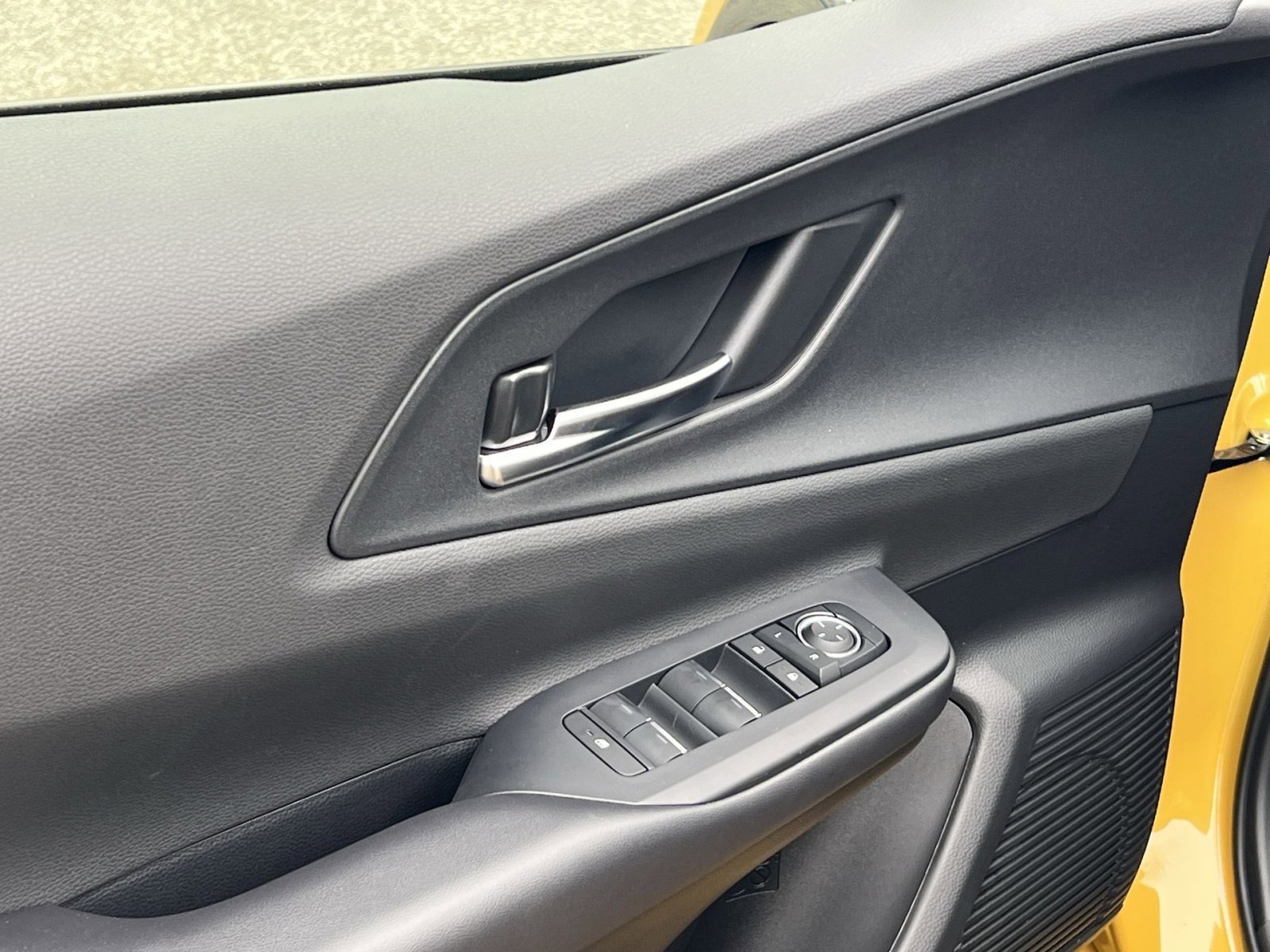 New 2026 Toyota Prius Plug-In Hybrid image 10