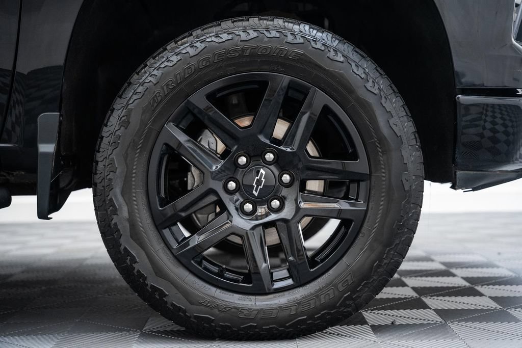 Used 2023 Chevrolet Silverado 1500 Custom Trail Boss w/ Midnight Edition AWD/4WD image 20