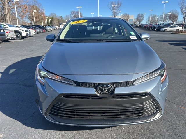 Used 2023 Toyota Corolla LE image 2