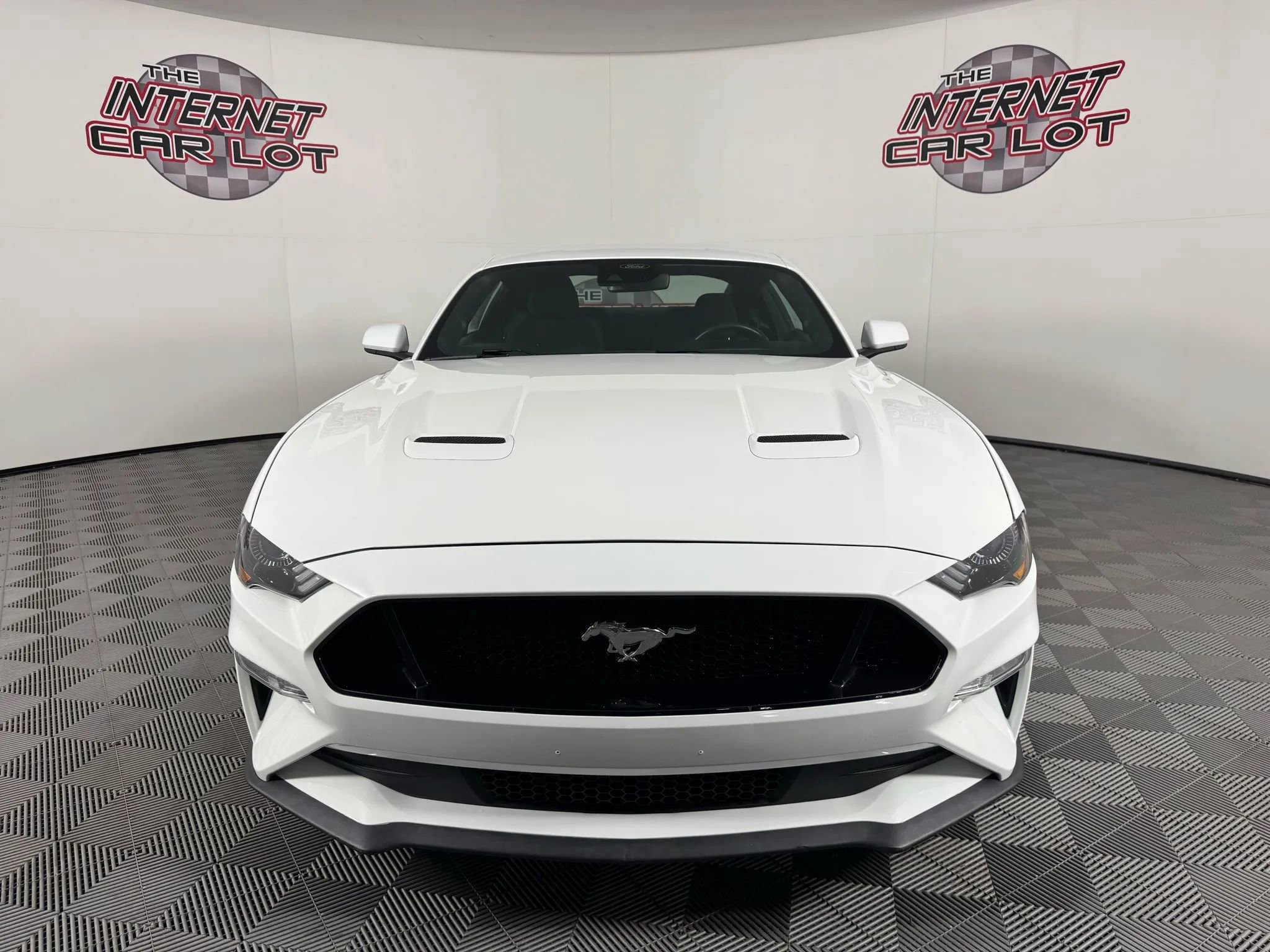 Used 2023 Ford Mustang Coupe w/ Equipment Group 101A image 2