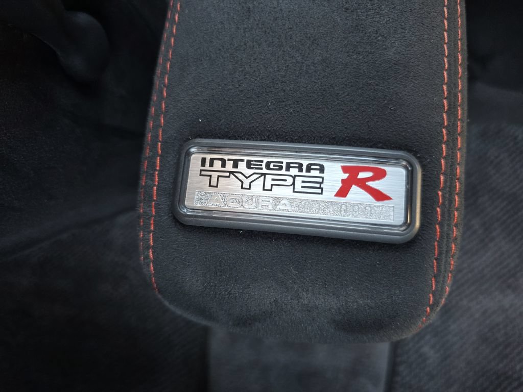 Used 2001 Acura Integra Type R FWD image 32