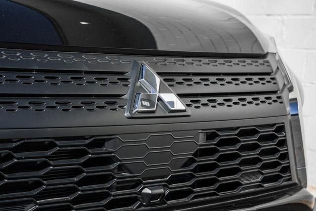 New 2025 Mitsubishi Eclipse Cross ES image 9