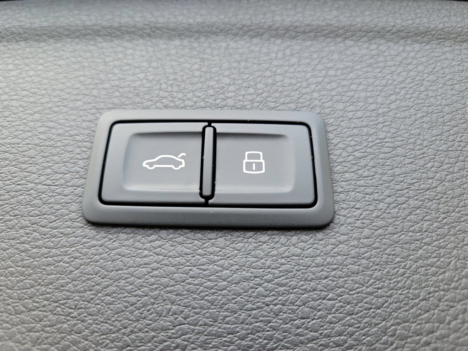Used 2018 Audi Q5 Prestige AWD/4WD image 17