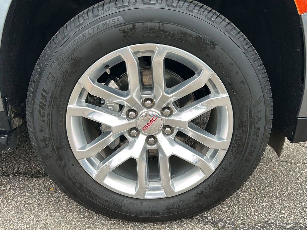 Used 2022 GMC Yukon SLT w/ SLT Luxury Package image 26