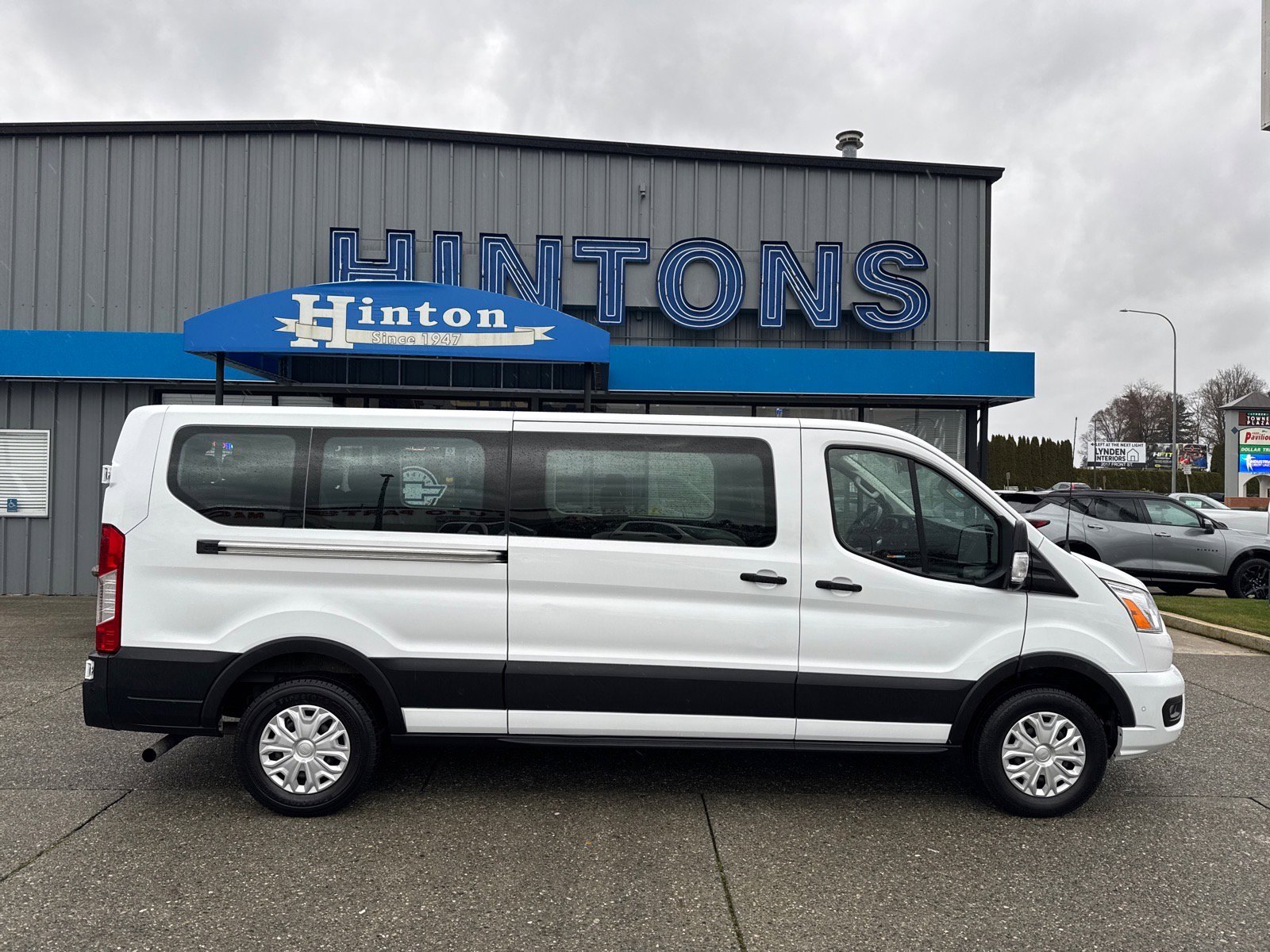 Used 2021 Ford Transit 350 XLT image 1