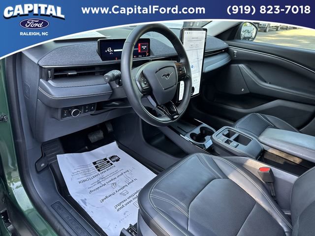 Certified 2025 Ford Mustang Mach-E Premium image 21