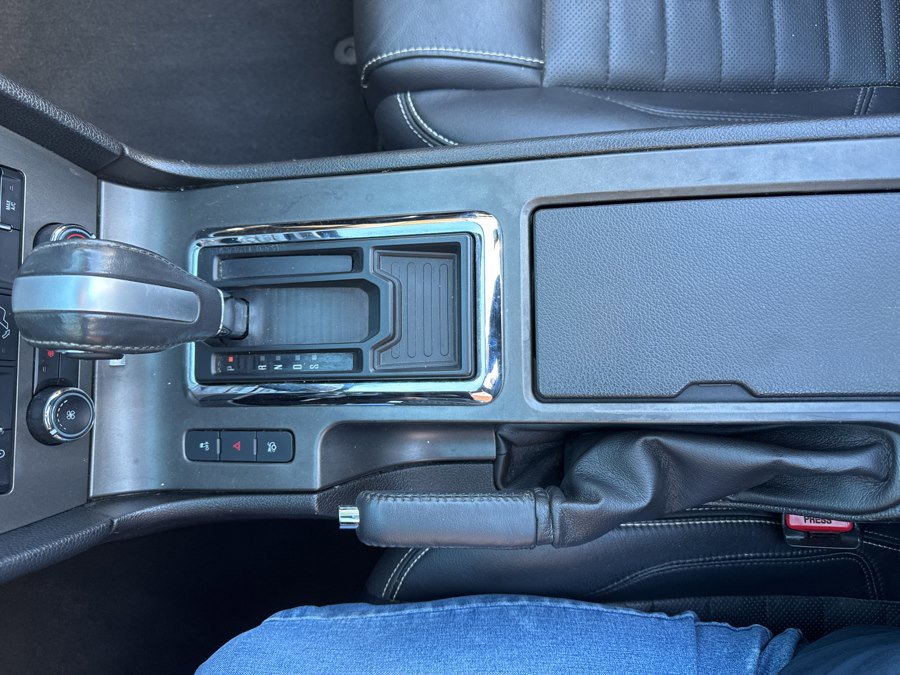 Used 2013 Ford Mustang Premium image 23