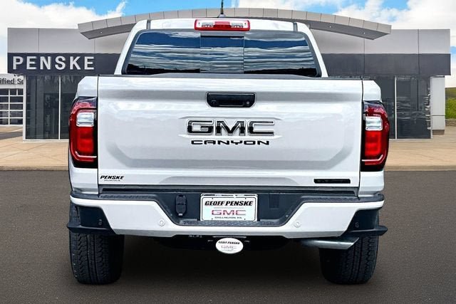 New 2026 GMC Canyon Elevation w/ Convenience Package AWD/4WD image 4