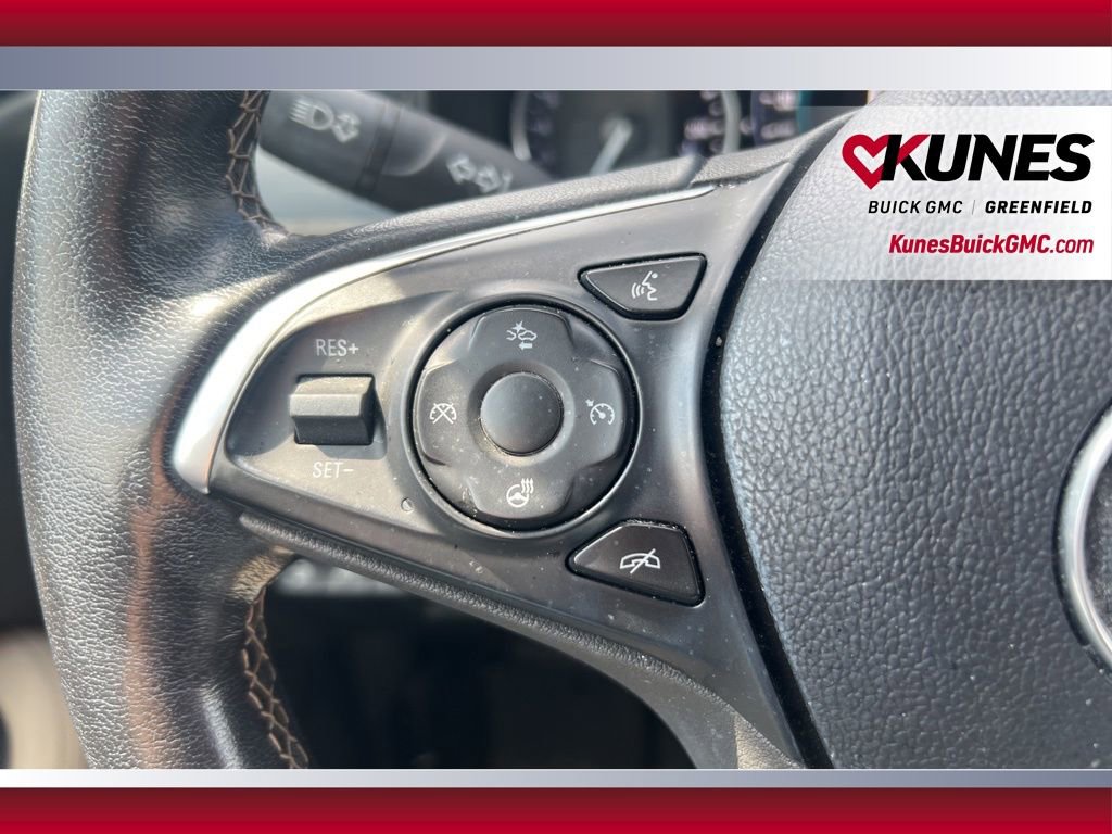 Used 2017 Buick Envision Premium image 23