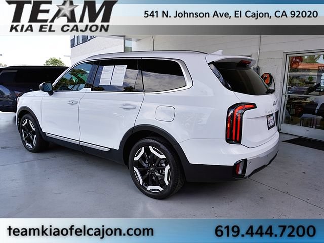 Certified 2024 Kia Telluride EX FWD image 7