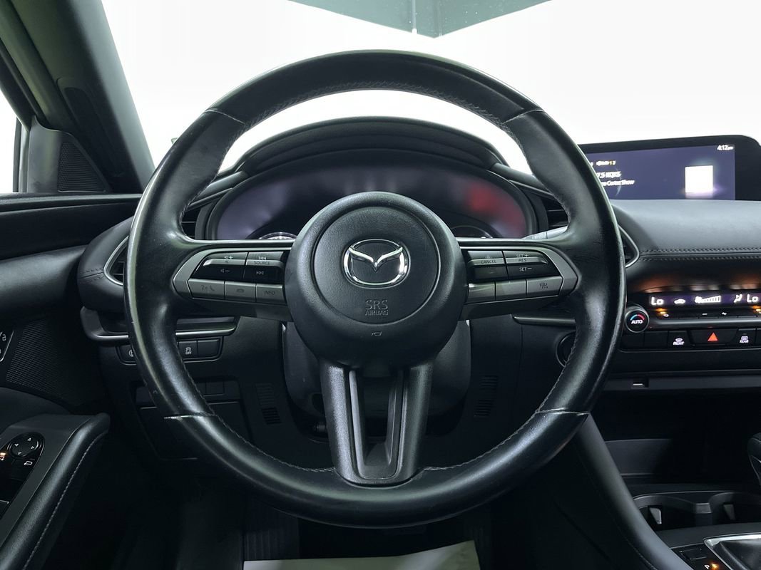 Used 2020 MAZDA MAZDA3 image 21