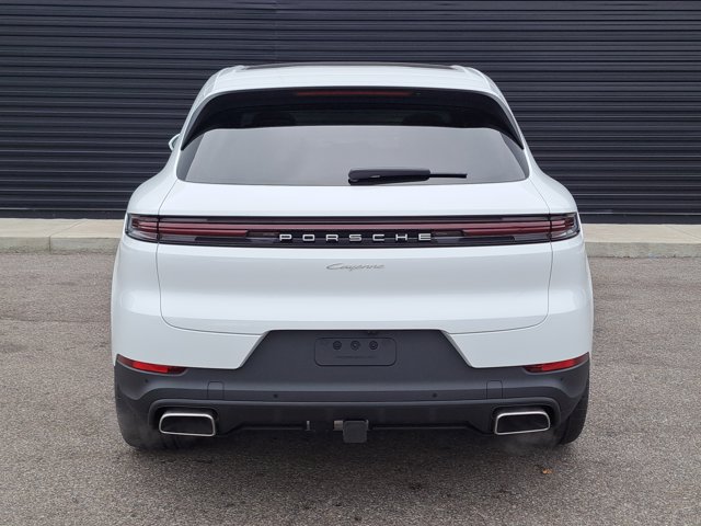Used 2026 Porsche Cayenne AWD/4WD image 6