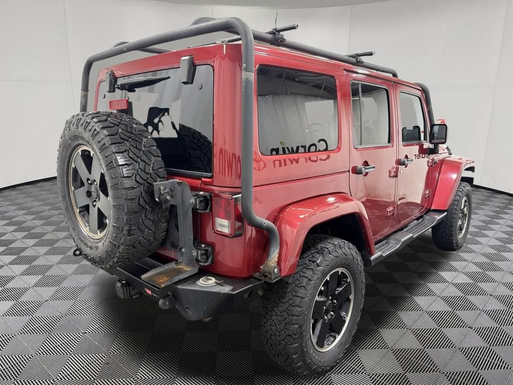 Used 2012 Jeep Wrangler Unlimited Sahara AWD/4WD image 7