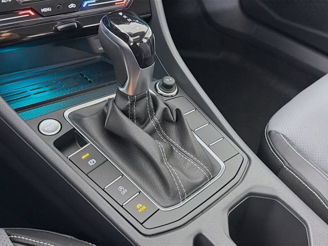 New 2026 Volkswagen Jetta SEL FWD image 19