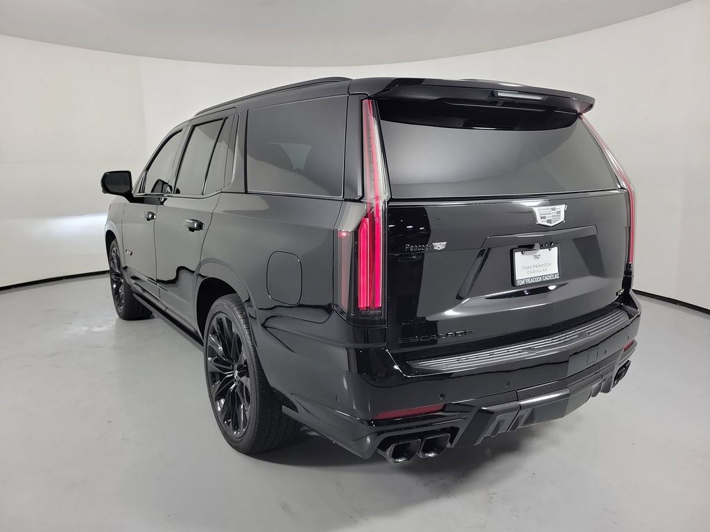 Certified 2026 Cadillac Escalade V AWD/4WD image 3