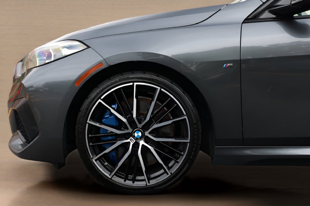 Used 2021 BMW M235i xDrive Gran Coupe w/ M Enhanced Package AWD/4WD image 7
