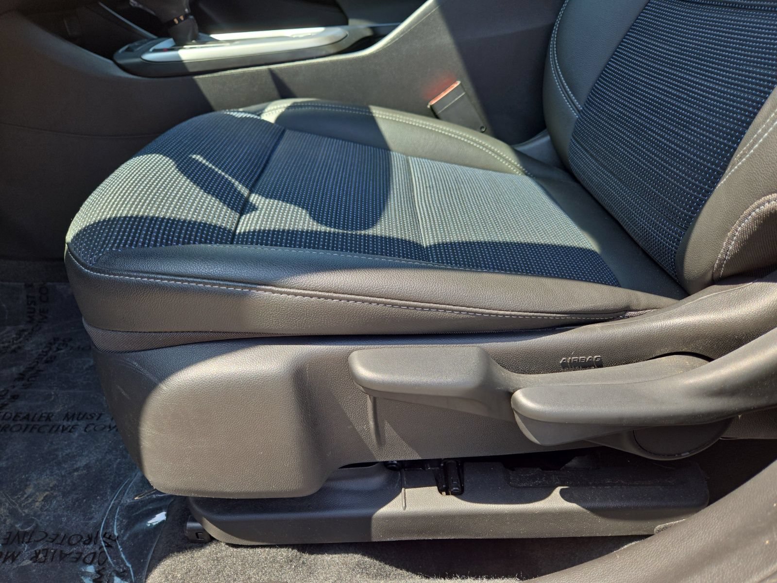 Used 2025 Buick Envista Sport Touring FWD image 23