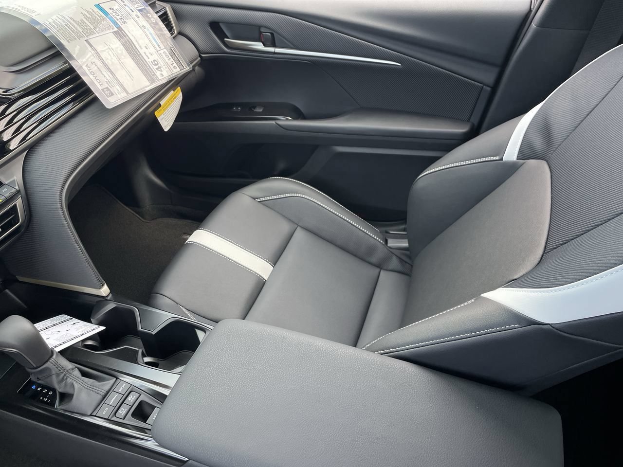 New 2026 Toyota Camry SE FWD image 20