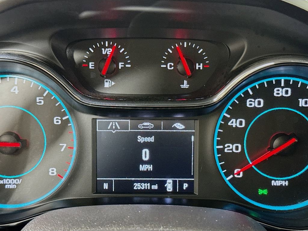 Used 2017 Chevrolet Cruze LT w/ RS Package FWD image 10