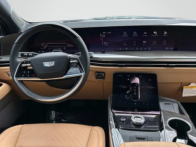 Used 2025 Cadillac Escalade IQ Luxury 2 AWD/4WD image 2