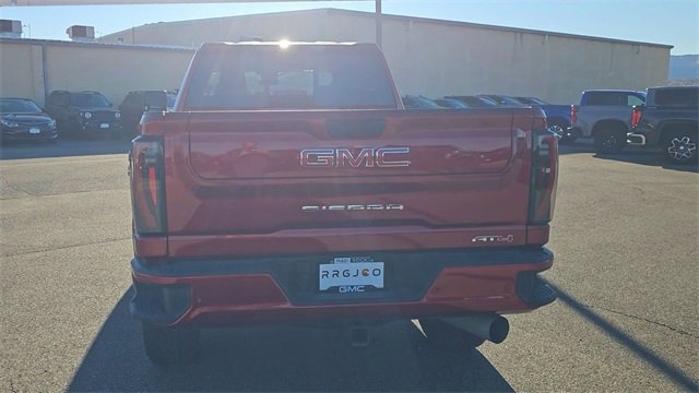 Used 2024 GMC Sierra 2500 AT4 w/ AT4 Premium Plus Package image 7