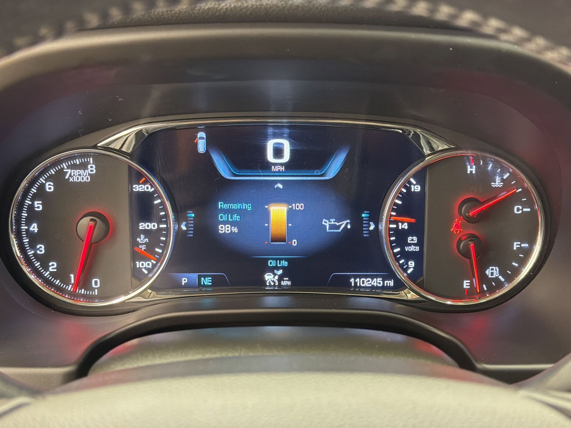 Used 2017 GMC Acadia Denali w/ Technology Package FWD image 20