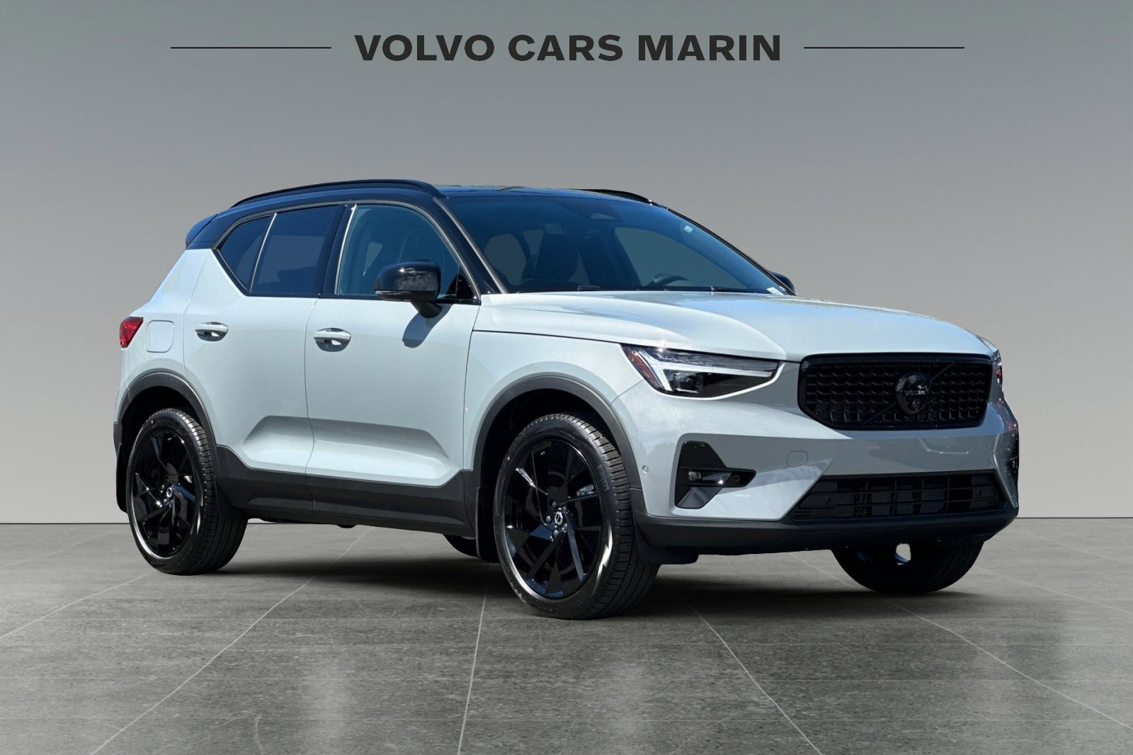 New 2026 Volvo XC40 B5 Ultra w/ Protection Package Premier image 9