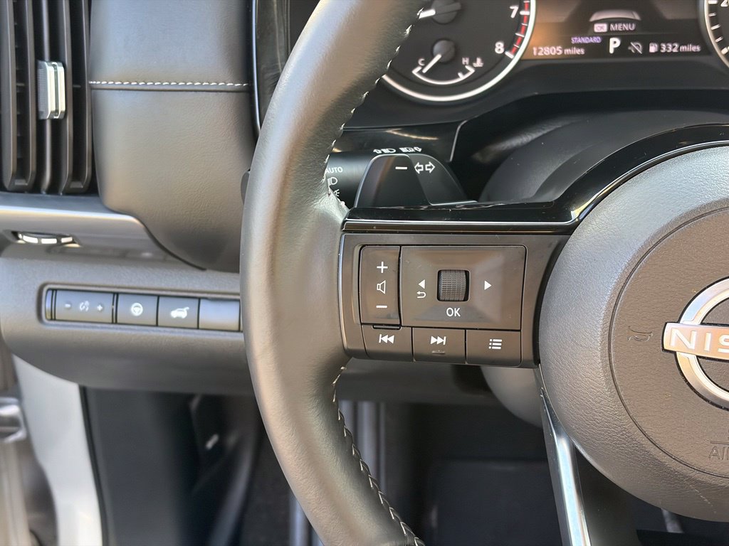 Certified 2025 Nissan Pathfinder SL FWD image 15