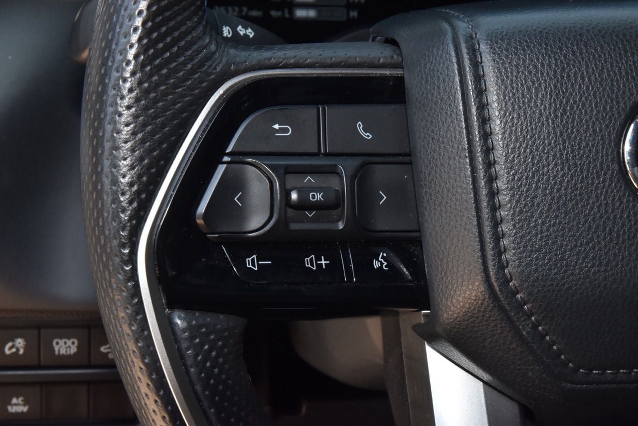 Used 2024 Toyota Tundra Platinum RWD image 23