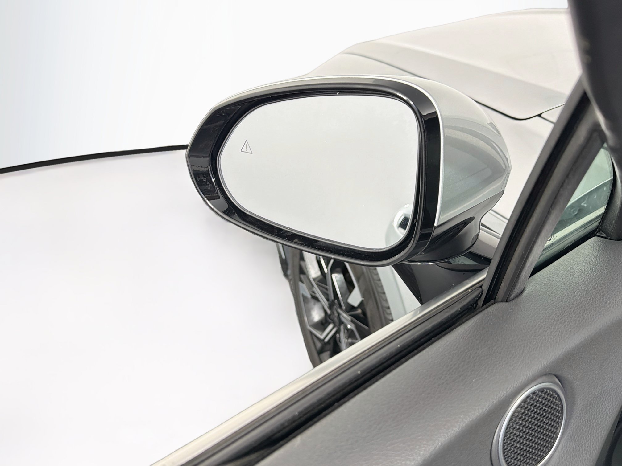 Used 2025 Hyundai Sonata SEL FWD image 16
